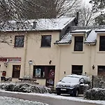 Chez Dikke Vriend, Et Taverne