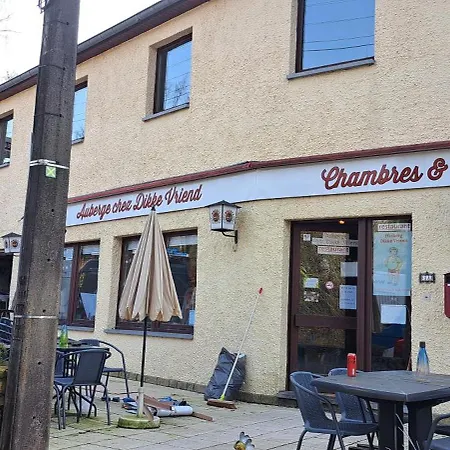 Chez Dikke Vriend, Et Taverne Fogadó
