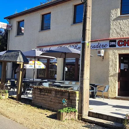 Chez Dikke Vriend, Et Taverne *