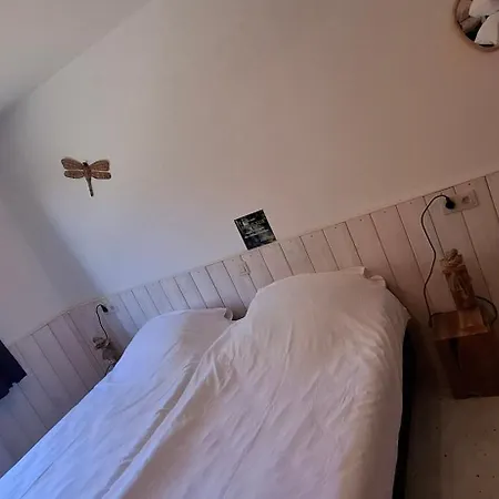 Chez Dikke Vriend, Et Taverne Mini-hôtel *