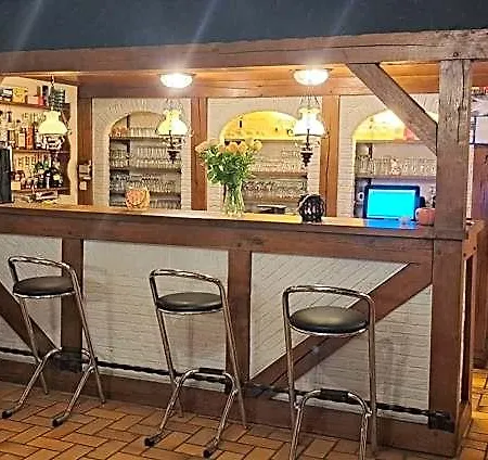 Chez Dikke Vriend, Et Taverne