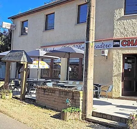 Mini-hôtel Chez Dikke Vriend, Et Taverne Chiny